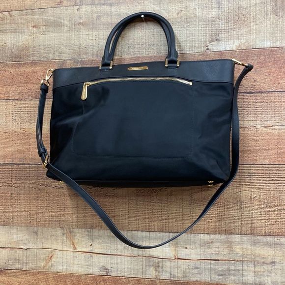 New Michael Kors Black Colgate Tote Crossbody Tote Bag NWOT - Picture 3 of 7